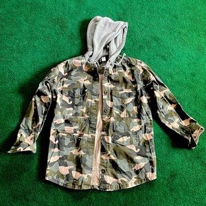 Camo Hooded Shaket